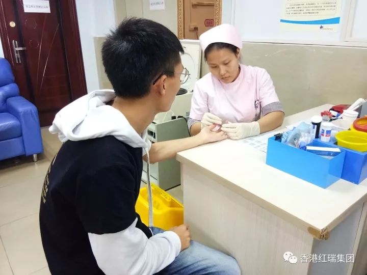 暖心·互动∣无偿献血，我们与你风雨同舟