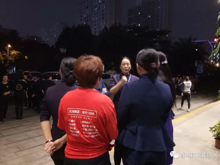 仪仗队强化训练，备战FB体育官网宣导大会！
