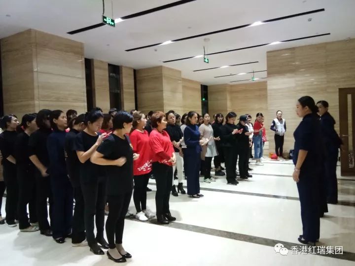仪仗队强化训练，备战FB体育官网宣导大会！